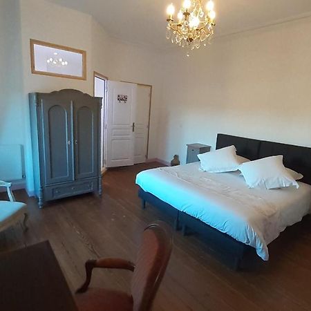 Auberge De Saint Jean Ploumilliau Bagian luar foto