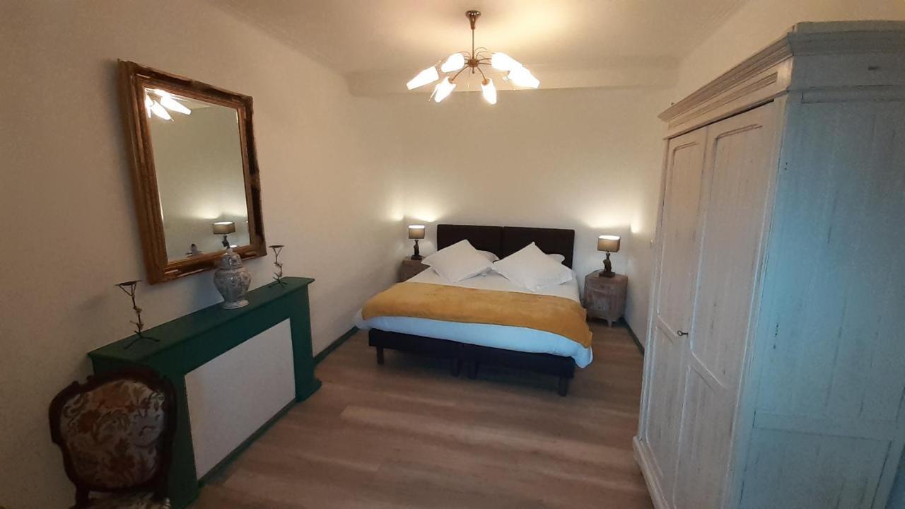 Auberge De Saint Jean Ploumilliau Bagian luar foto